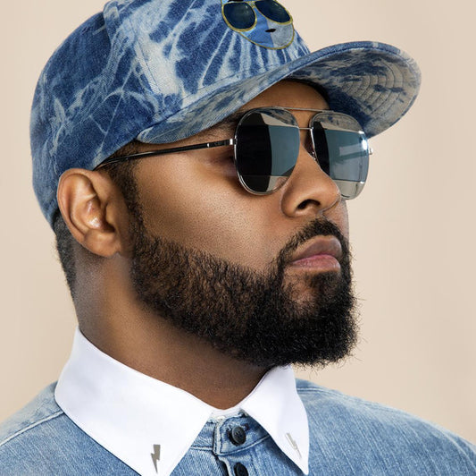 NOW BOOKING MUSIQ SOULCHILD